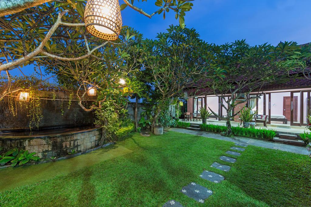 Wayan'S Guesthouse Canggu  Exterior photo